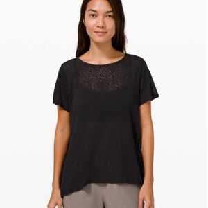 Lululemon Black Loop Around Tee - Black - Size 4 - BNWT